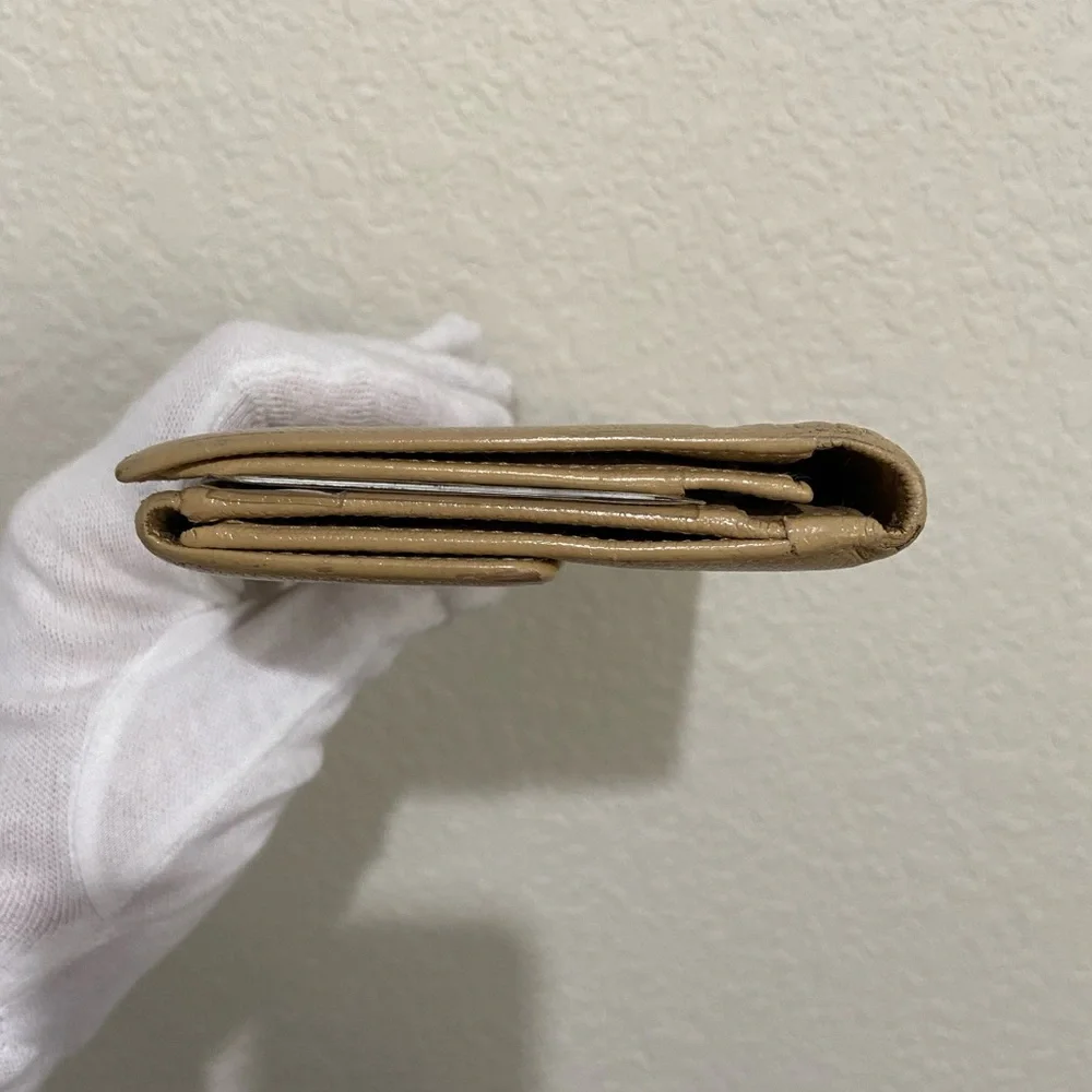 Chanel Caviar CC Coco Button Continental Wallet - Picture 6 of 16
